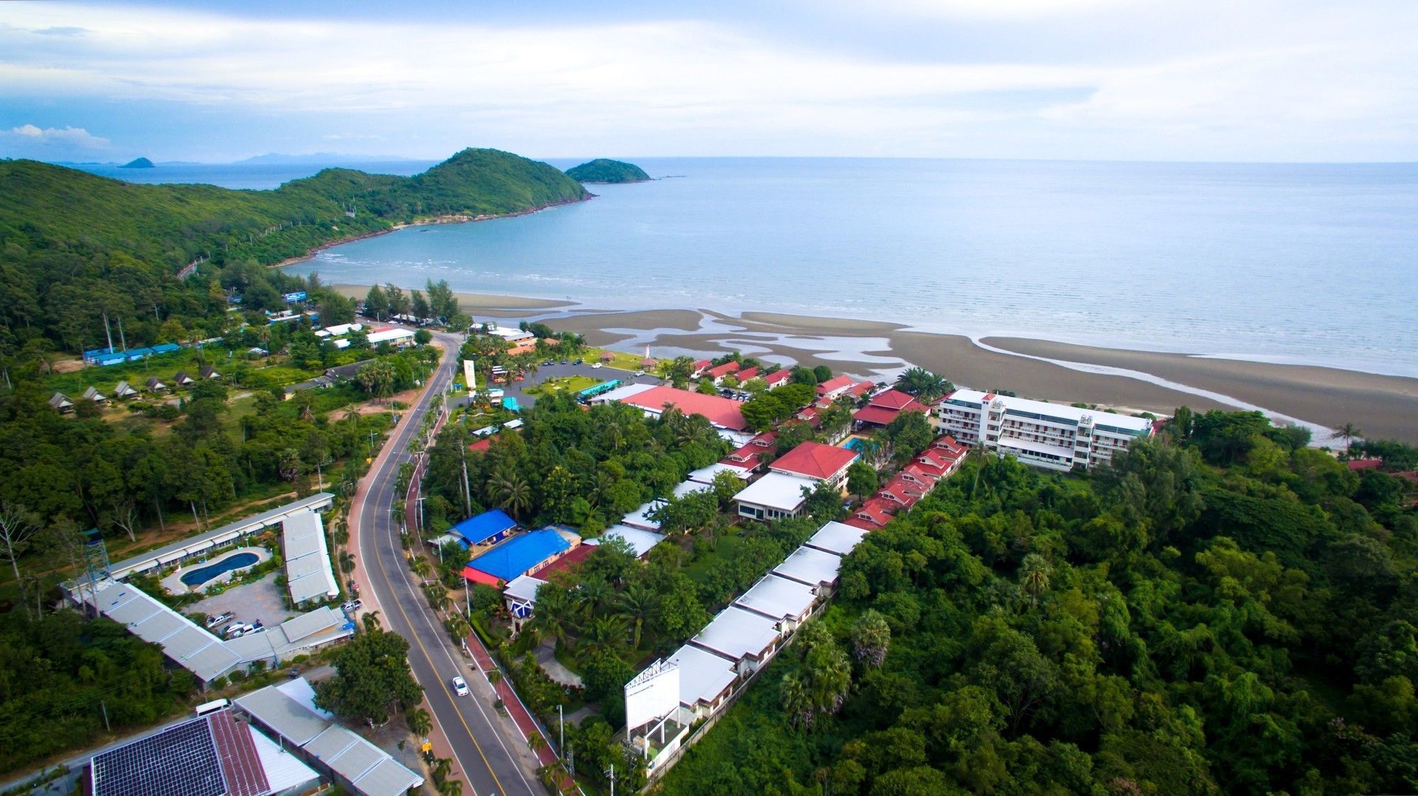 New Travel Beach Hotel & Resort Чао-Лао-Бич Экстерьер фото