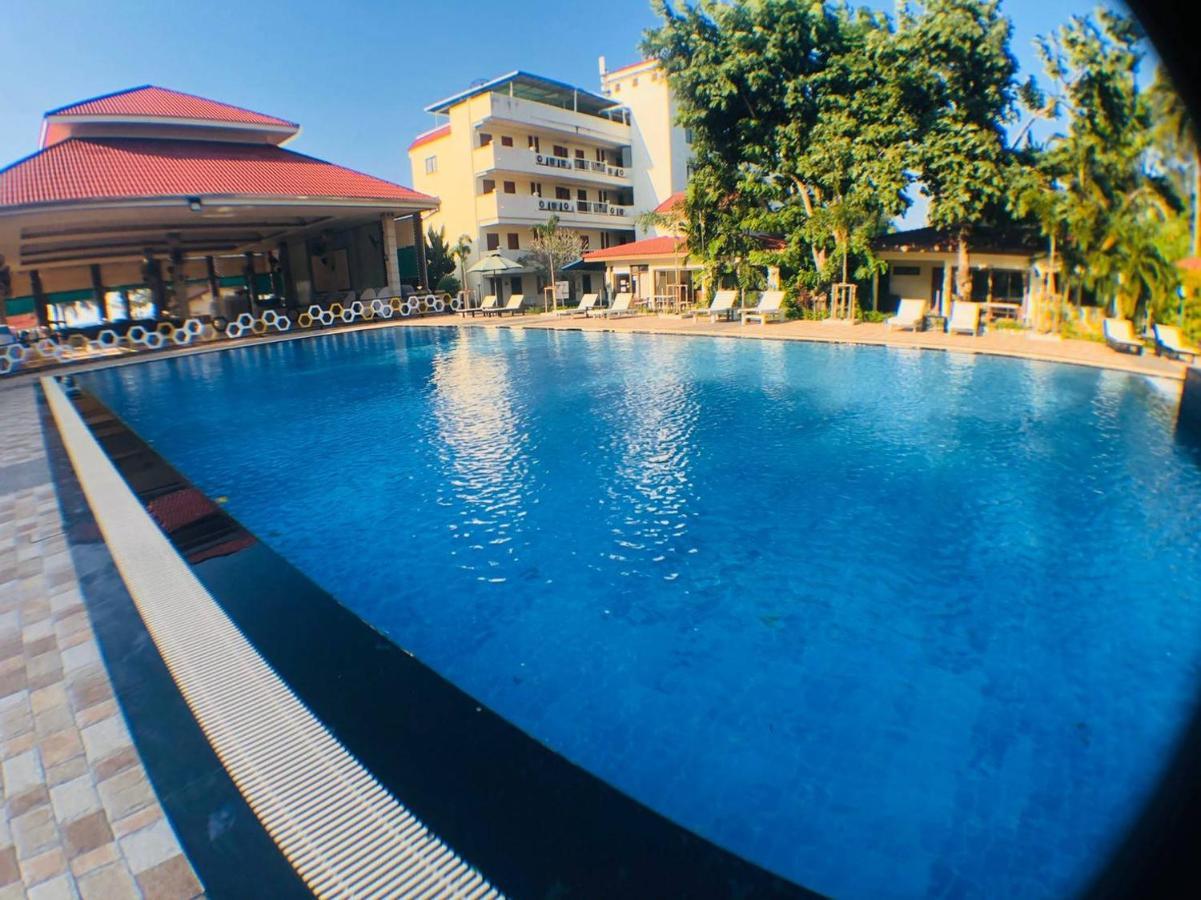 New Travel Beach Hotel & Resort Чао-Лао-Бич Экстерьер фото